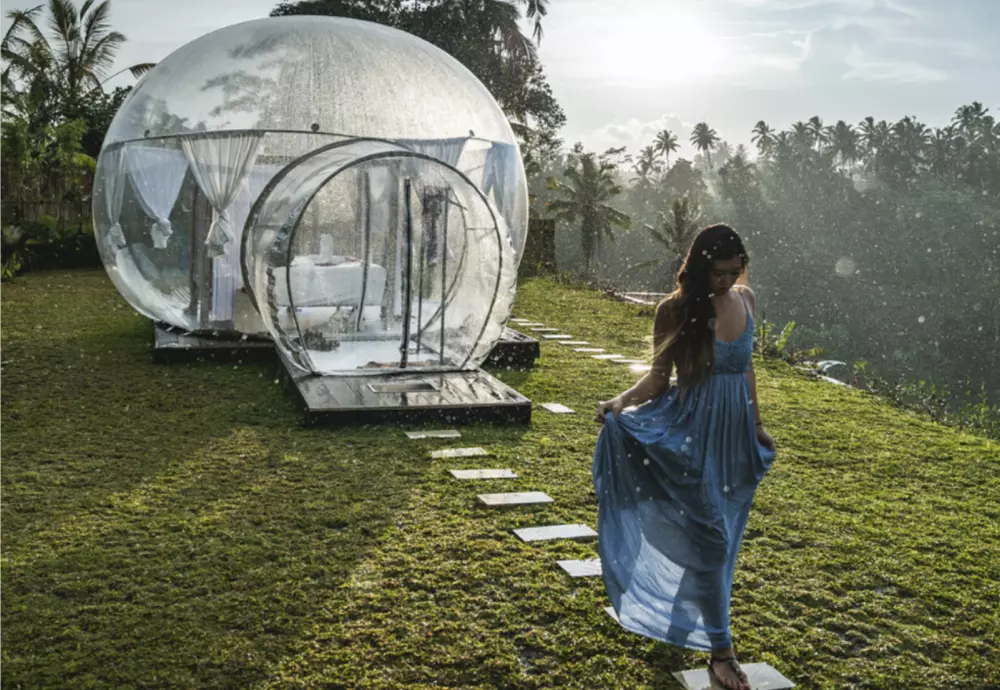 bubble tents glamping